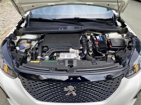 Peugeot 2008 GT Line (bản cao cấp nhất)1783731709766_9101278399305042429_g2083180601853021531_9d725693bd0b904cb1199572d8b4e8fc
