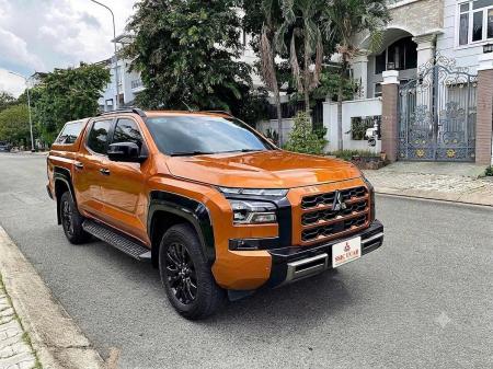 Mitsubishi Triton GLS 4x4 - Năm 2024