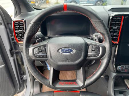 Ford Raptor - Màu: Ghi - Năm 20241787112414581_9101278399305042429_g2083180601853021531_8fe2bd648a999e743bd208bcc964031a
