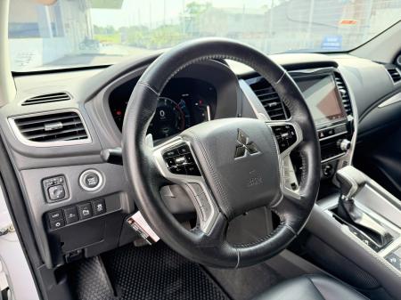 Mitsubishi Pajero 2.4L 4x4 Dầu - Năm 20221787127366525_9101278399305042429_g2083180601853021531_ce8ca97cb77e3ac60ab03f1939571bc8