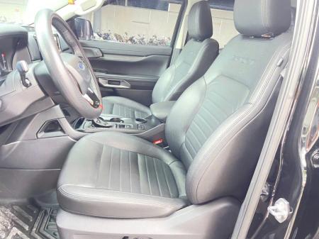 FORD EVEREST SPORT - Màu Đen - Năm 20241789023738700_9101278399305042429_g2083180601853021531_71dd0bb79a770fdc128aa73b09739ced