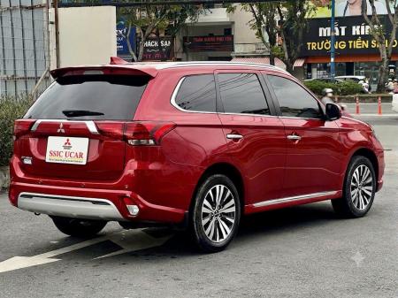 Mitsubishi Outlander - Màu Đỏ - Năm 20221789181281123_9101278399305042429_g2083180601853021531_863910c0cb3f6ac2556de9a85542cc7b