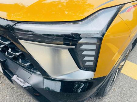 Mitsubishi XForce P1 - Màu Vàng - Năm 20241789374160258_9101278399305042429_g2083180601853021531_bebefb1d33b3e617f49d6ed9d9863727
