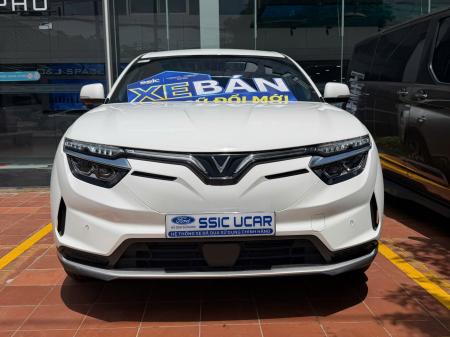 SIÊU PHẨM VINFAST VF 8 ECO 2026