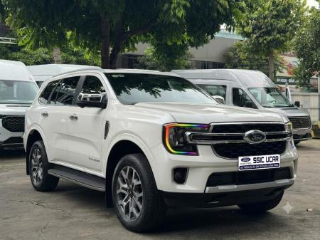 Ford Everest Titanium 4x2- Màu Trắng- Năm 2025